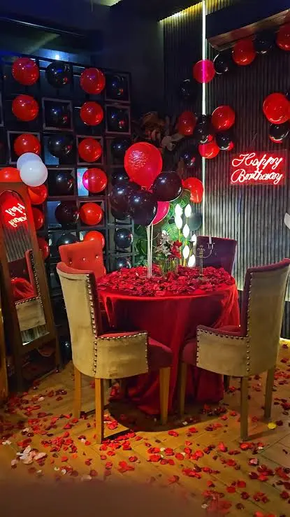 Decor Birthday Setup